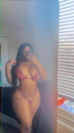 female-escorts-in-wilmington-de-202-913-6600-big-3
