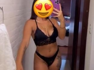latinas-female-escorts-in-queens-ny-929-423-3299