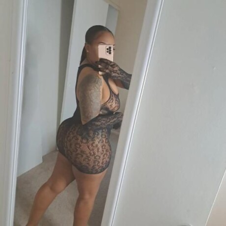 female-escorts-in-dallas-tx-469-904-1785-big-4