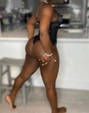 ashley-female-escorts-in-detroit-mi-440-644-7136-big-3
