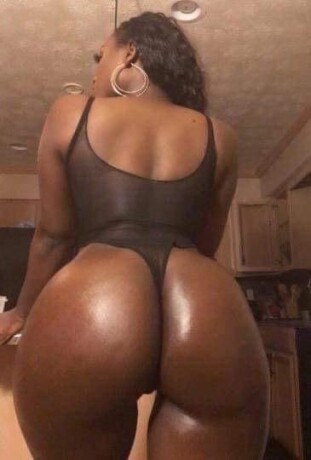 monica-female-escorts-in-columbus-oh-380-390-6019-big-1