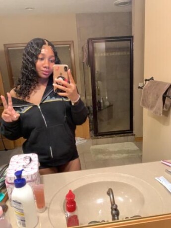 izzy-female-escorts-in-las-vegas-nv-702-814-8926-big-1
