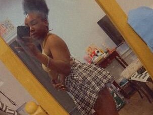 monae-female-escorts-in-brooklyn-ny-561-530-8589