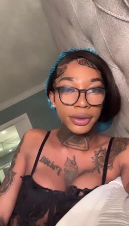 shemale-escort-in-odessa-tx-267-721-7966-big-1