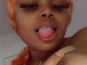 shay-female-escorts-in-fresno-ca