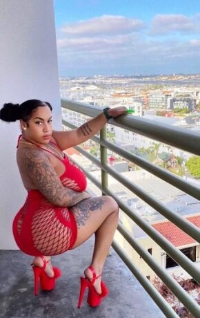 malaya-female-escorts-in-virginia-beach-va-725-260-6125-big-1