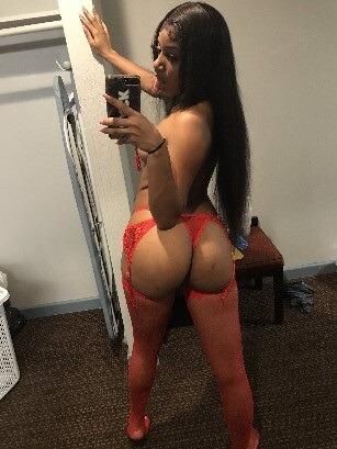 female-escorts-in-muskegon-mi-616-383-3553-big-3