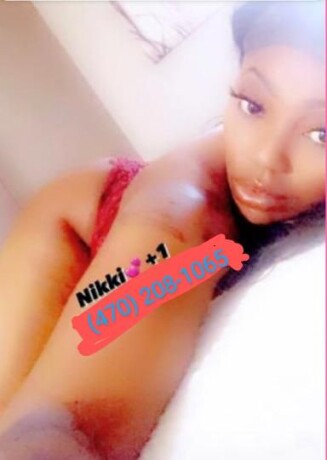 female-escorts-in-california-city-ca-669-259-5502-big-0