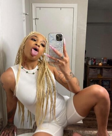 nora-female-escorts-in-california-city-ca-510-376-3847-big-3