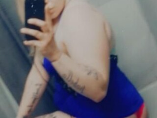kitty-female-escorts-in-edmonton-canada