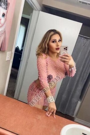 valentina-shemale-escort-in-fresno-ca-832-748-2333-big-2