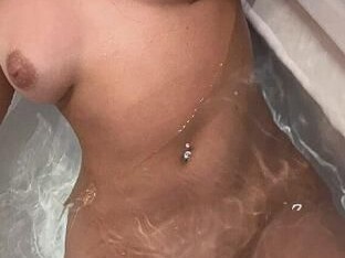 paola-female-escorts-in-boston-ma