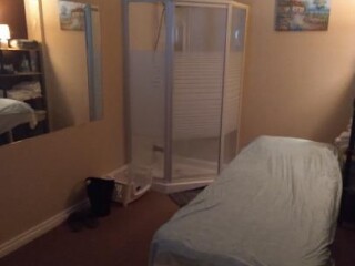 lucy-terri-female-escorts-in-toronto-canada
