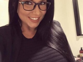 jorce-female-escorts-in-yakima-wa
