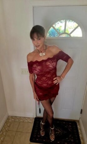 female-escorts-in-everett-wa-206-424-3075-big-1