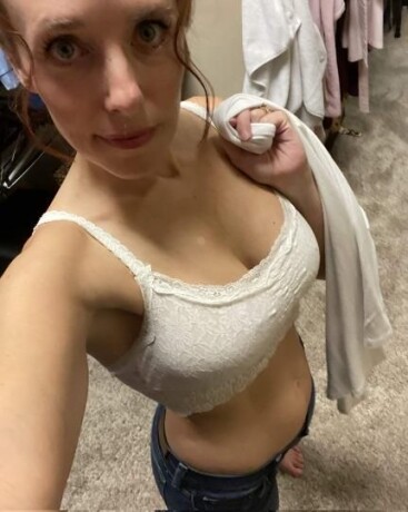 female-escorts-in-everett-wa-301-690-6202-big-3