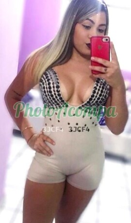 katarina-coelho-uma-ninfetinha-loira-que-a-extremamente-gostosa-e-te-serve-virtualmente-photoacompanhantes-big-0