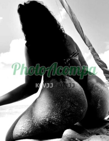 sou-a-polly-e-tenho-promocapso-8000-fotos-caseiras-photoacompanhantes-big-1