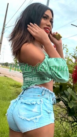 karina-vasconcelos-uma-menina-trans-bonita-e-feminina-vem-conhecer-photoacompanhantes-big-2