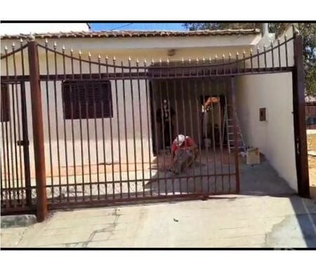 troco-casa-na-candangolandia-por-apt-em-aguas-claras-aguas-claras-encontre-troca-e-permuta-de-casas-big-0